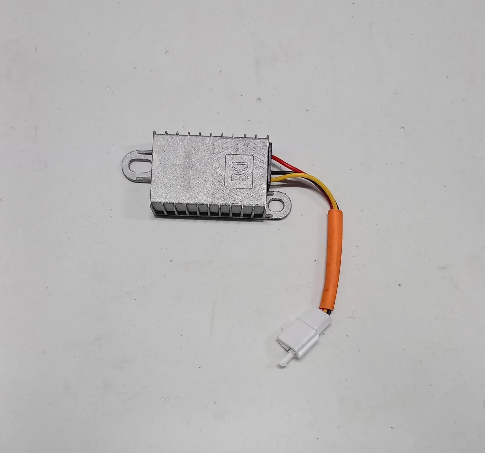 PARÇA APT4 KONVERTER 60/12V 10A